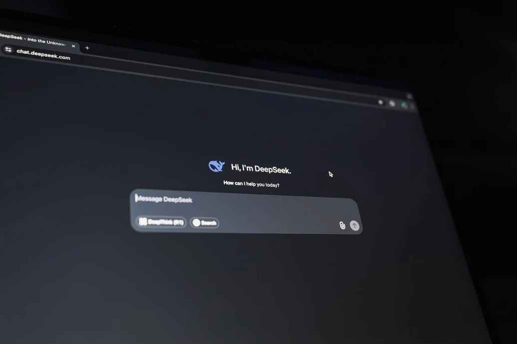 AI assistant chat interface